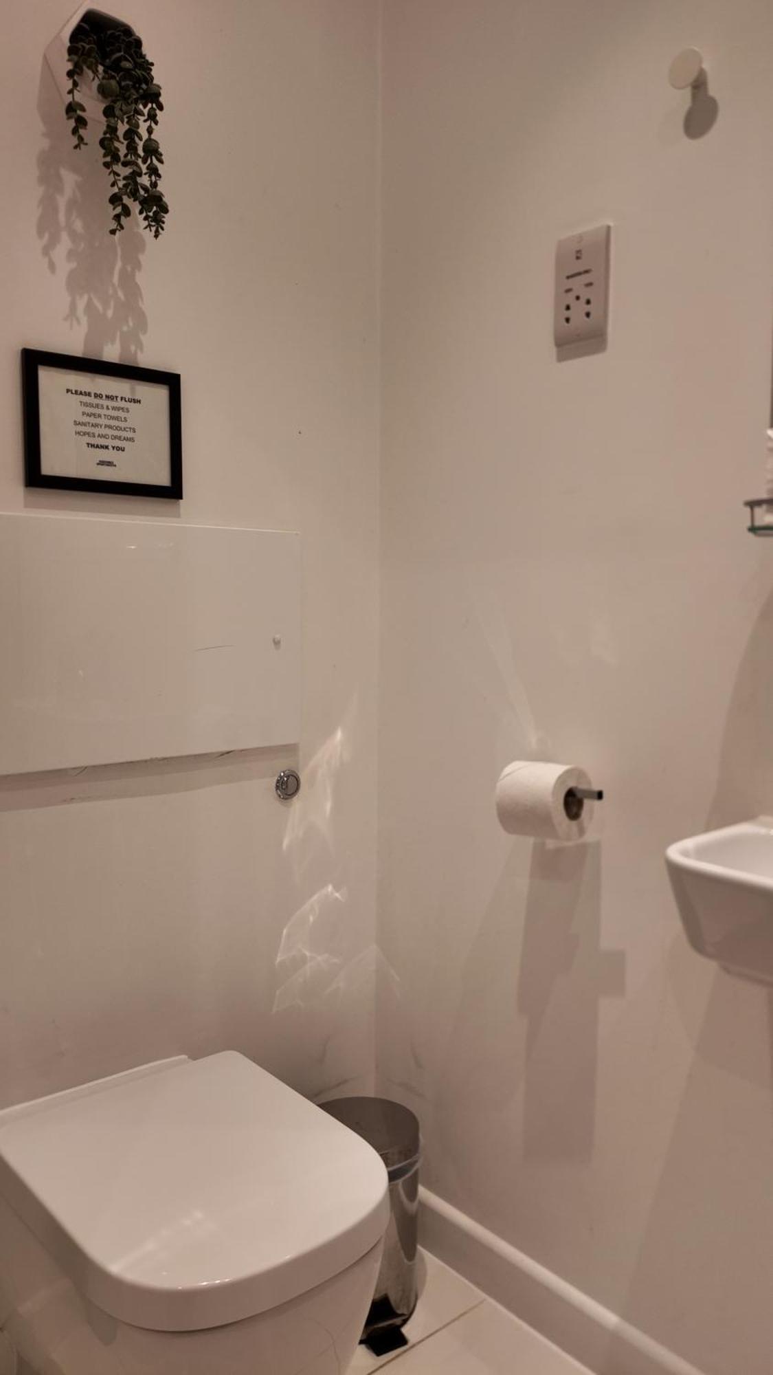 Sleep6 In Leicester Square, Soho Vr7 런던 외부 사진