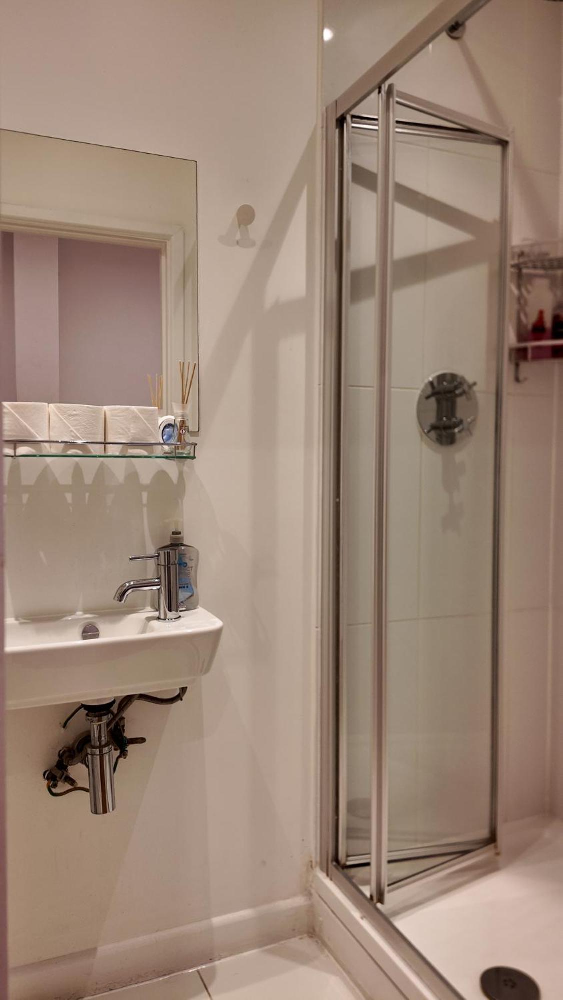Sleep6 In Leicester Square, Soho Vr7 런던 외부 사진